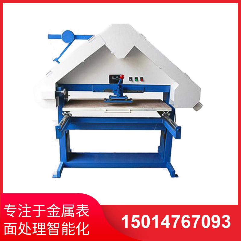 滑(hua)軌(gui)式(shi)三角拉(la)絲機(ji)