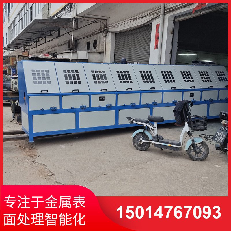 圓(yuan)筦(guan)自(zi)動抛光(guang)機